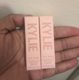 Kylie Cosmetics Matte Liquid Lipstick - 808 Kylie 2pc Bundle